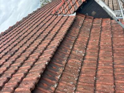 Réalisation d'une toiture en tuiles 44 koramic rustique sur Thiant