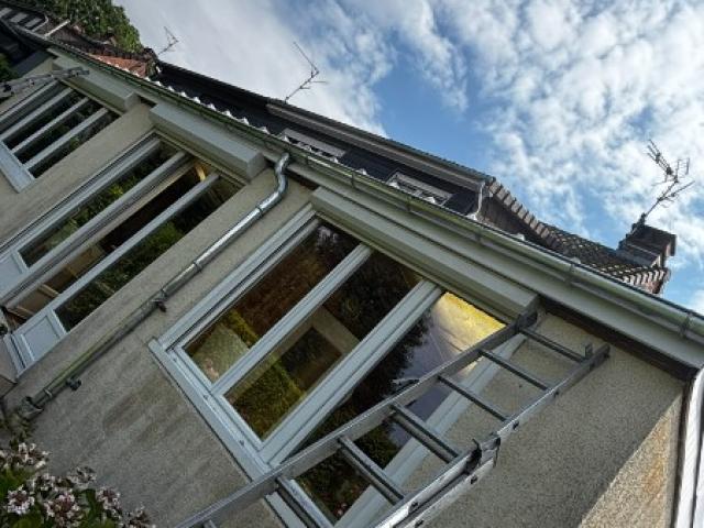 Toiture en panneaux sandwich 40mm et panneaux isoclair 40 mm 